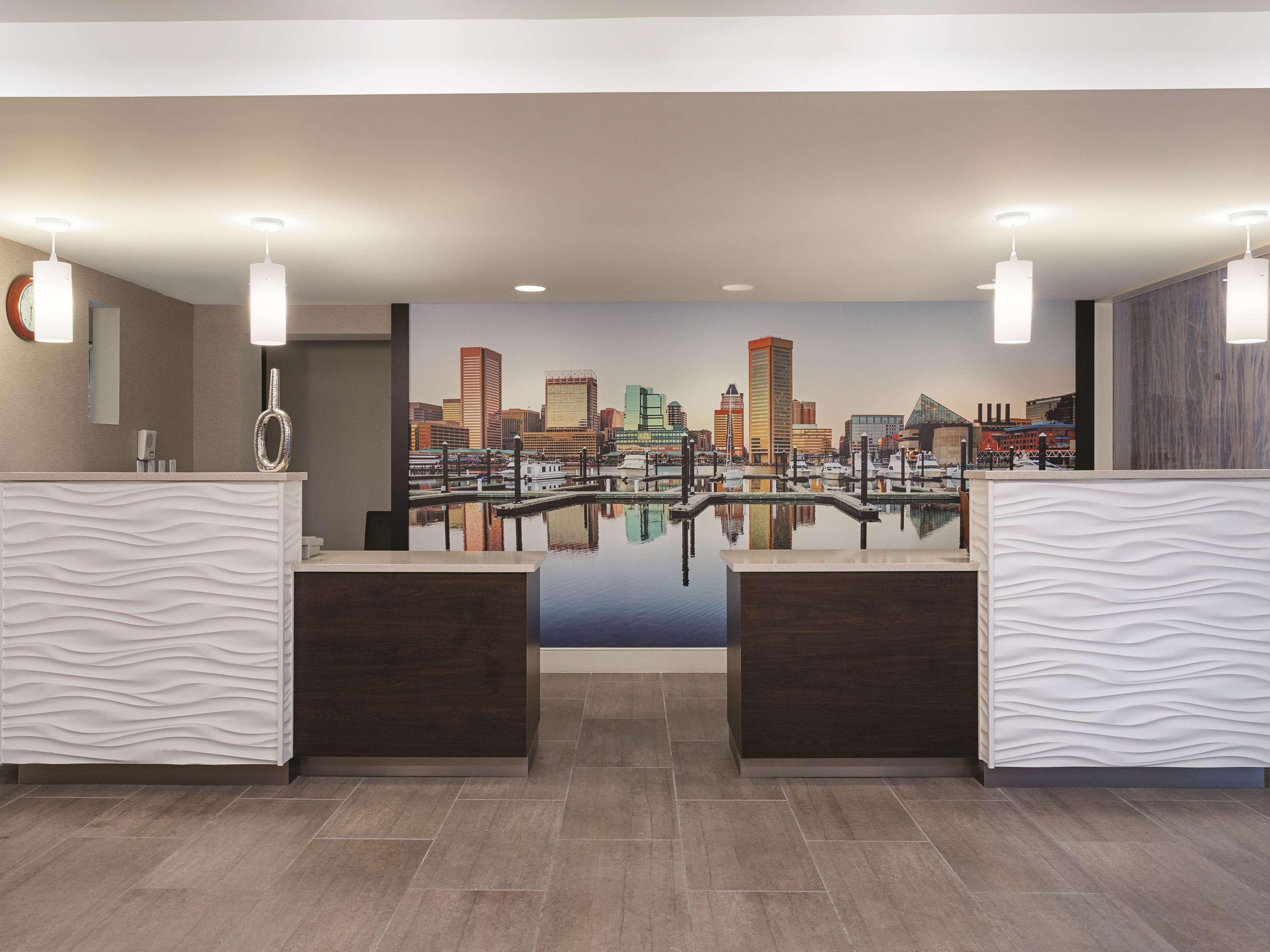 Hotel La Quinta By Wyndham Baltimore N / White Marsh 3*