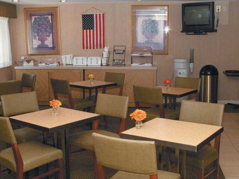 Hotel La Quinta By Wyndham N / White Marsh