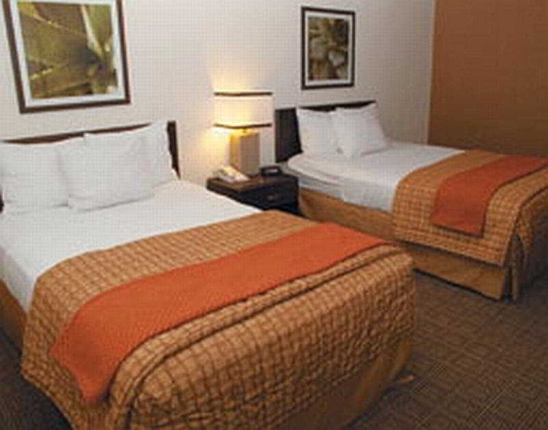 La Quinta By Wyndham Baltimore N / White Marsh 3*