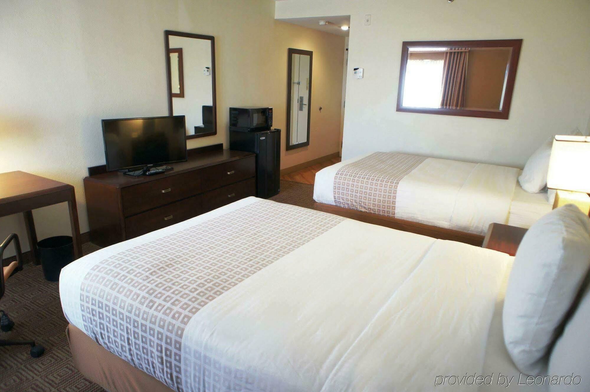 La Quinta By Wyndham N / White Marsh Hotel