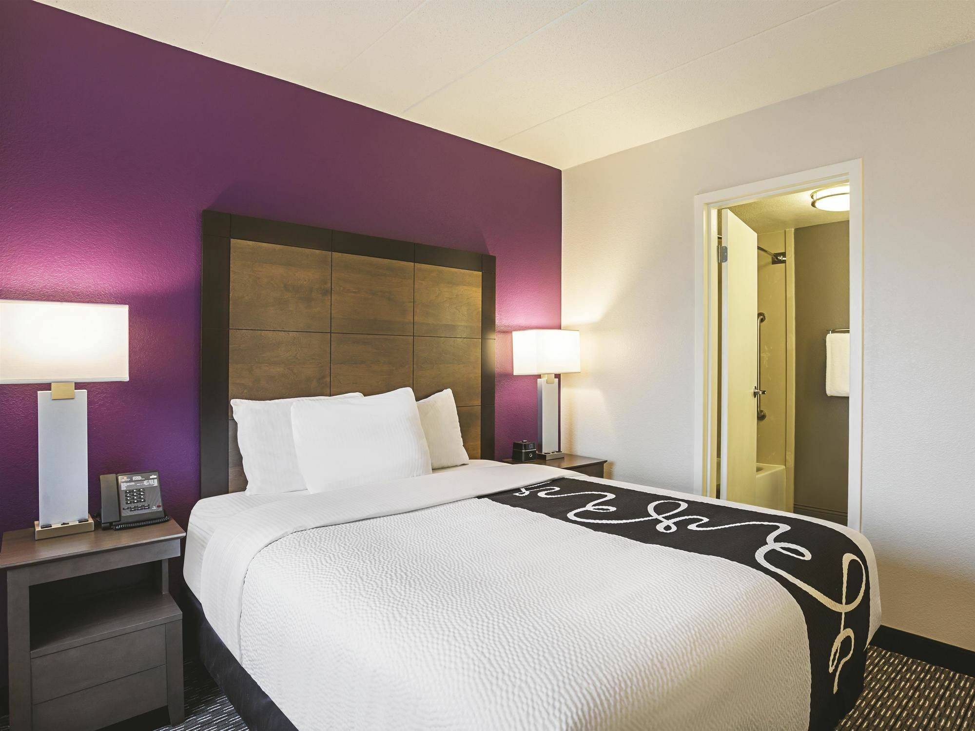 La Quinta By Wyndham N / White Marsh Hotel