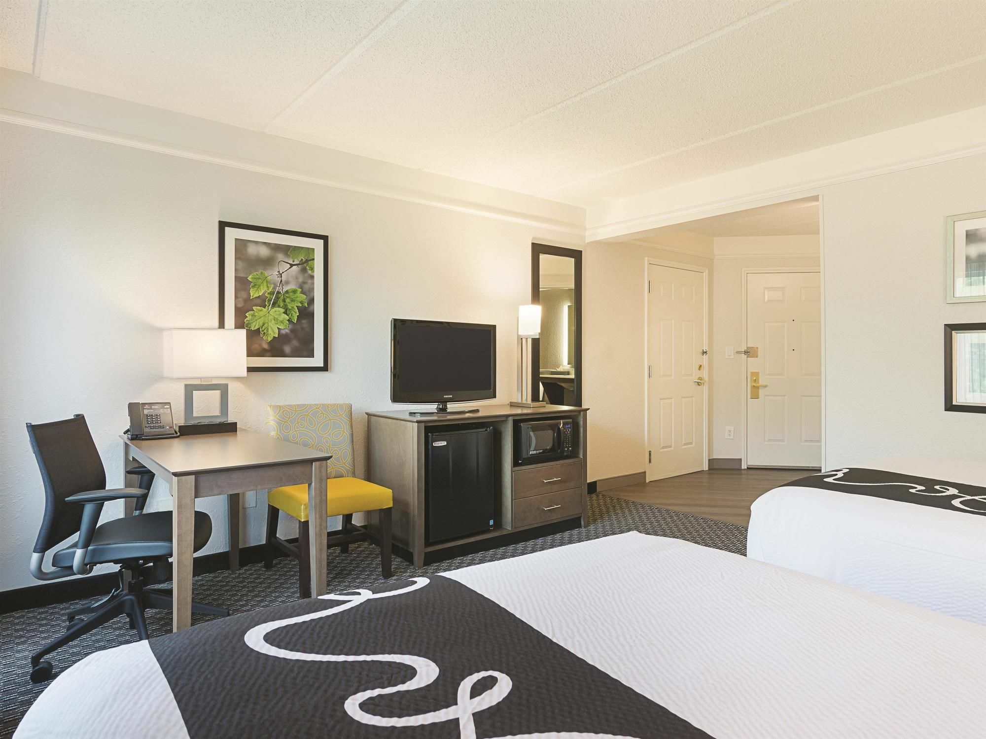 La Quinta By Wyndham N / White Marsh Rosedale