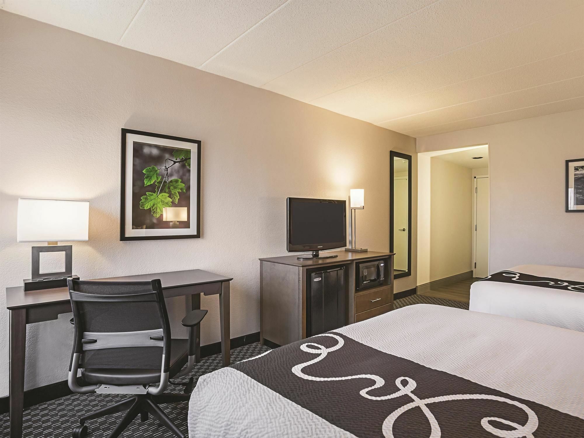 Hotel La Quinta By Wyndham Baltimore N / White Marsh Rosedale