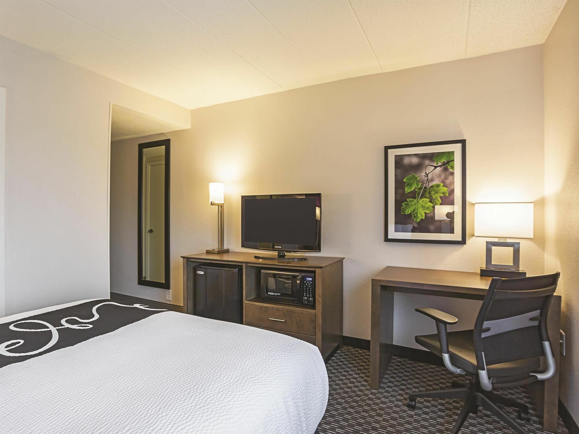 La Quinta By Wyndham N / White Marsh Hotel Rosedale