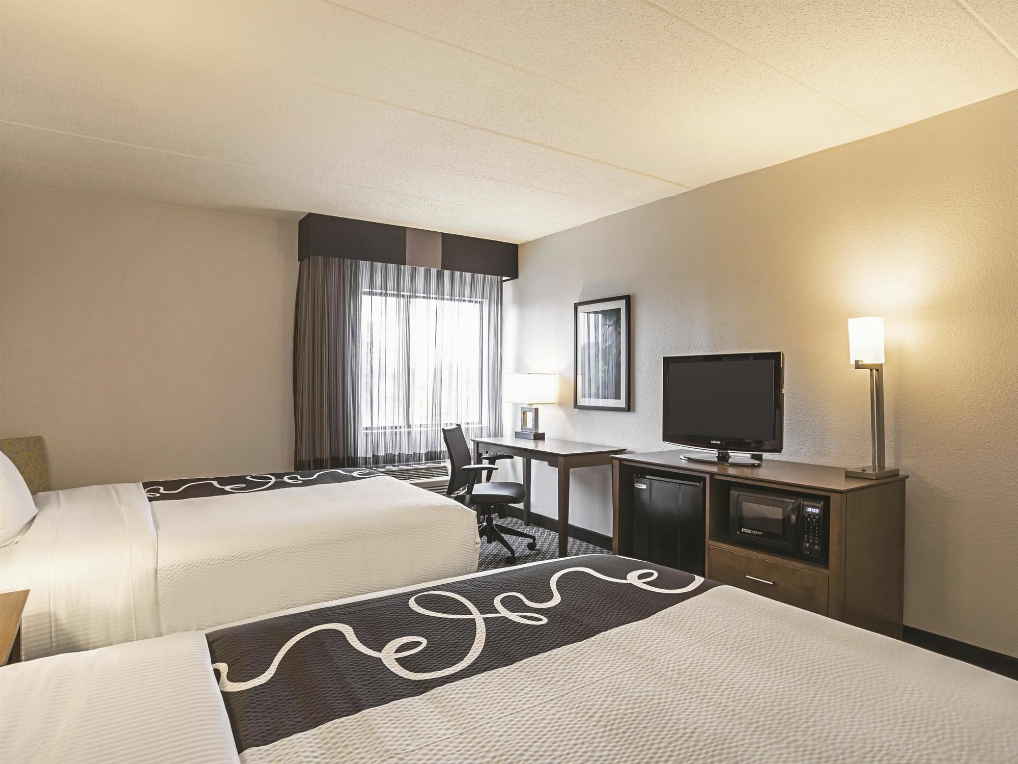 La Quinta By Wyndham Baltimore N / White Marsh Hotel 3*