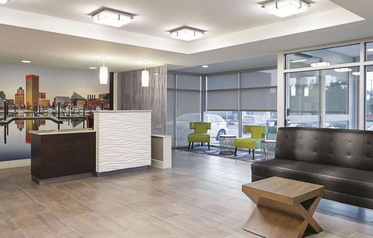 La Quinta By Wyndham Baltimore N / White Marsh Hotel
